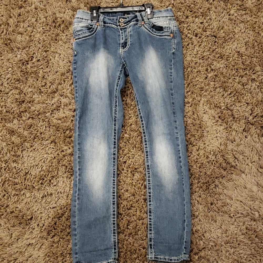 Stretchy skinny jeans